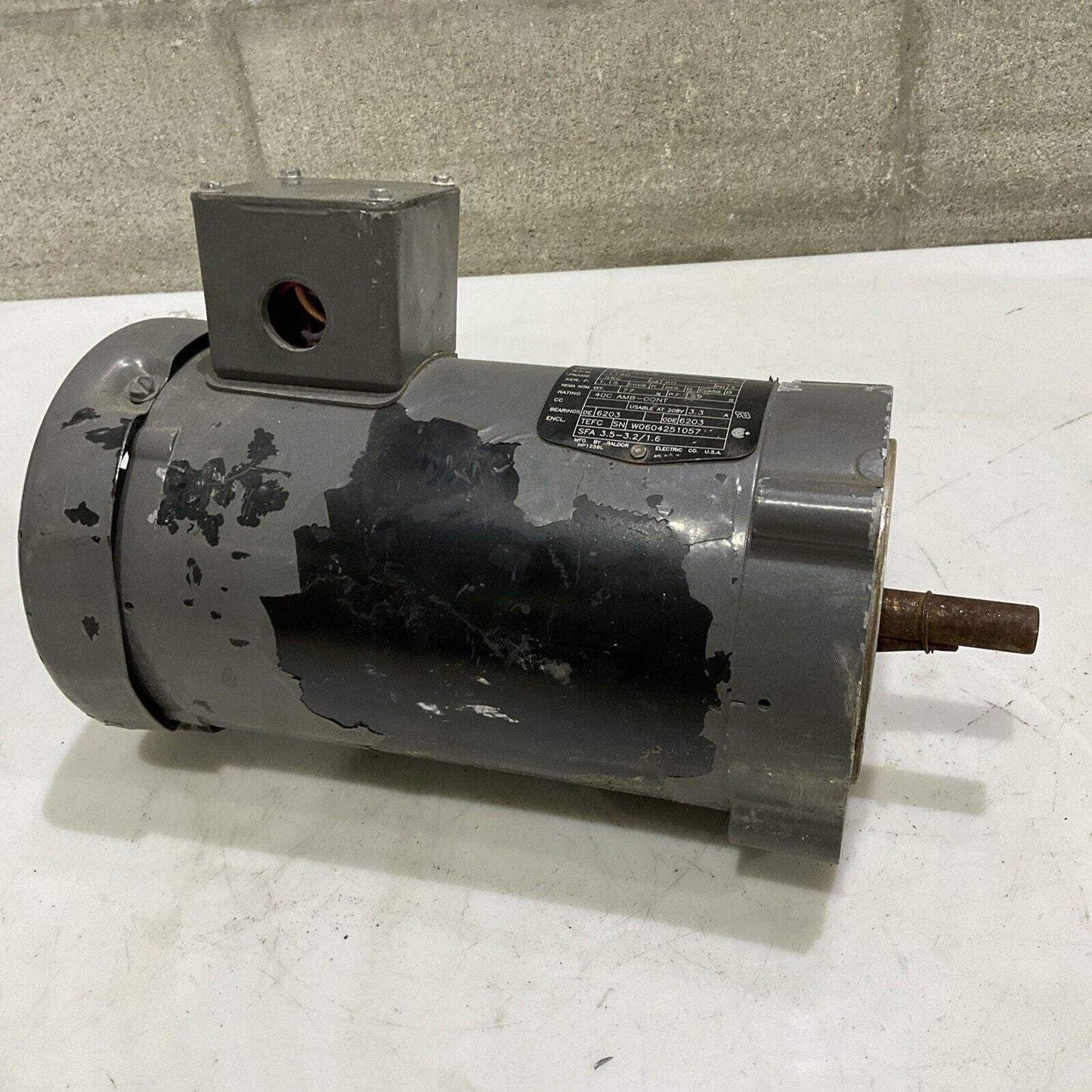 BALDOR DODGE VM3543 INDUSTRIAL MOTOR .75 HP 460V 1140 RPM U4M