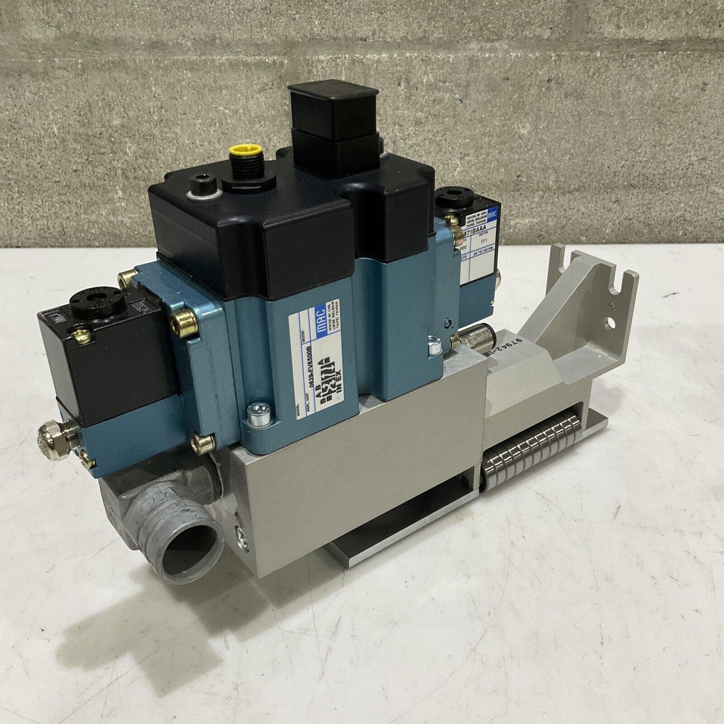 MAC 0629-FV6500B PPE-871BAAA SOLENOID MANIFOLD ASSEMBLY R U3S