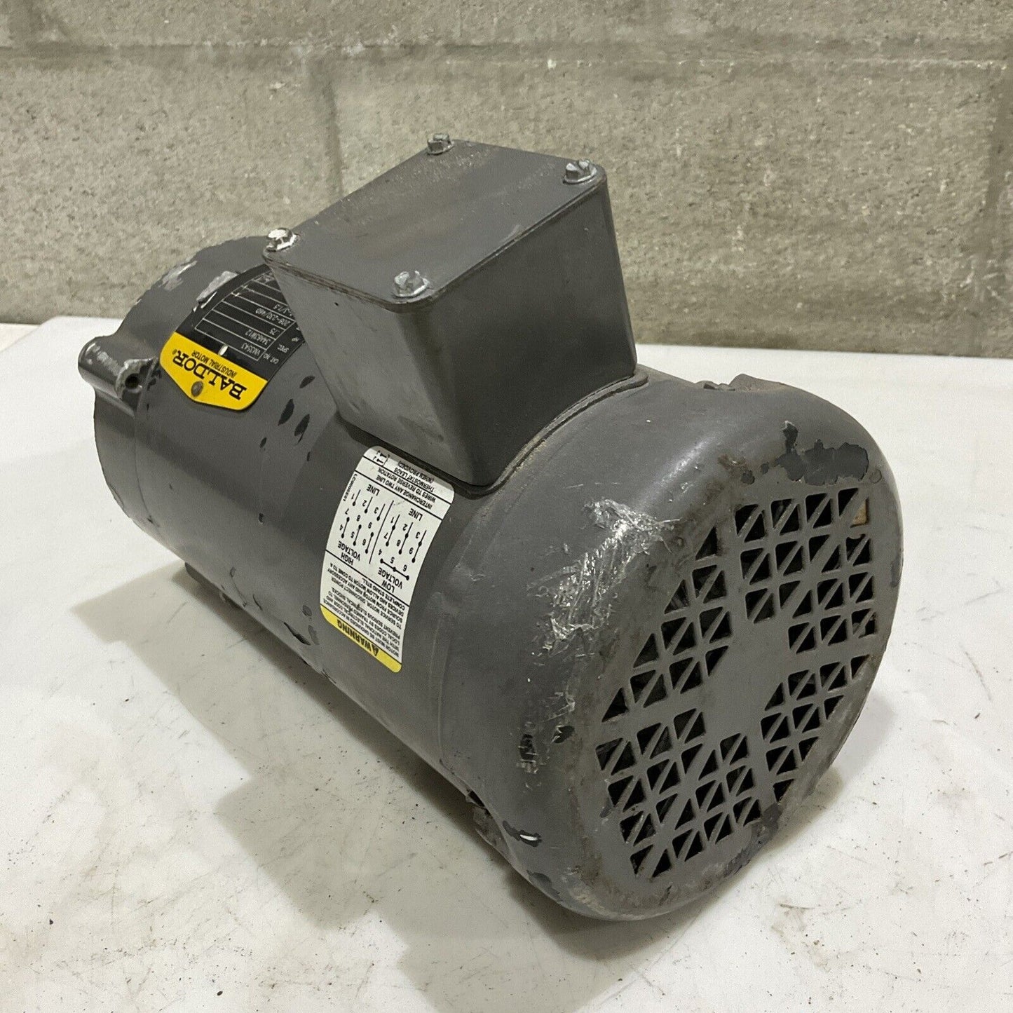 BALDOR DODGE VM3543 INDUSTRIAL MOTOR .75 HP 460V 1140 RPM U4M