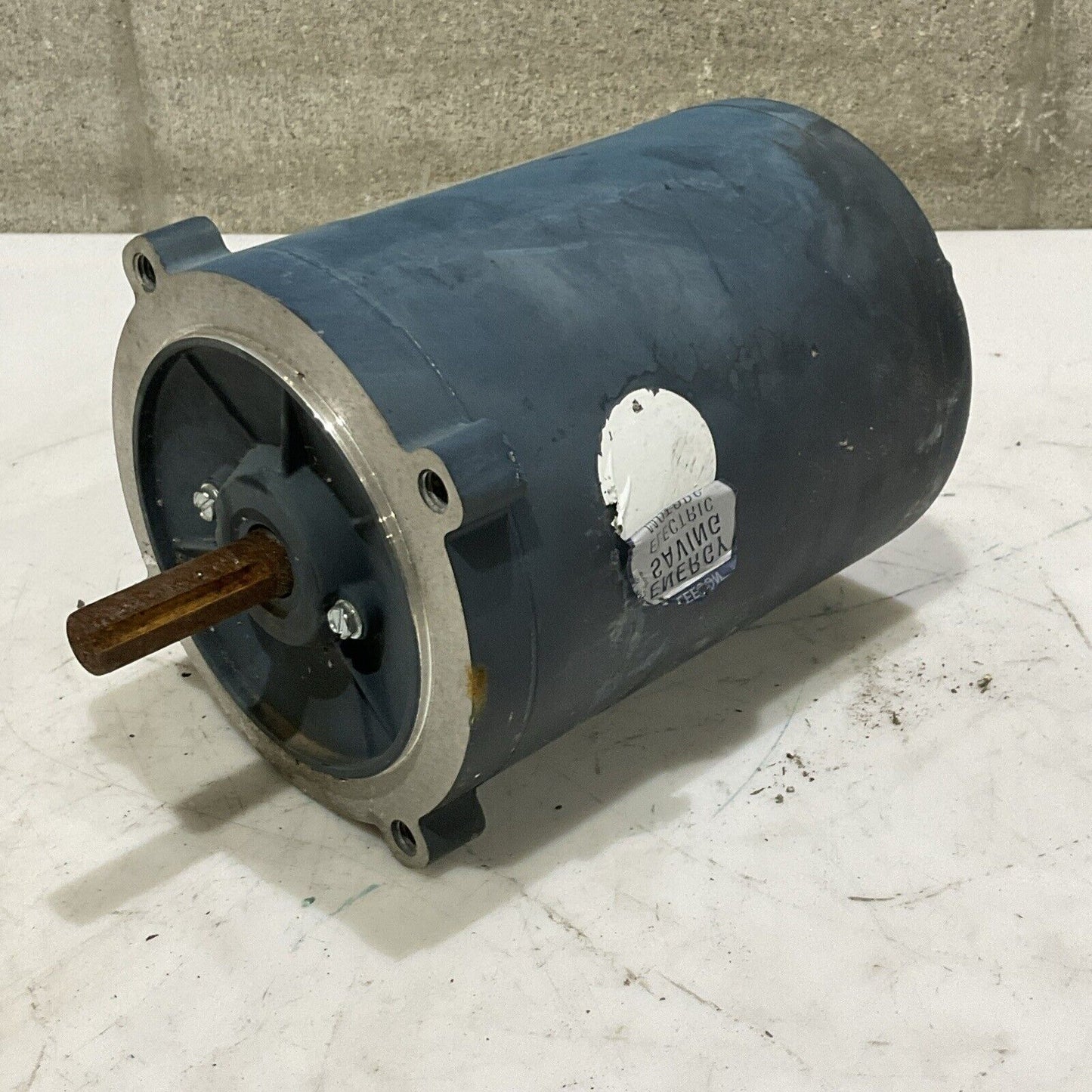 LEESON C4T17NC46A 102861.00 MOTOR 1725 RPM 60HZ PH 3 460 V U4M