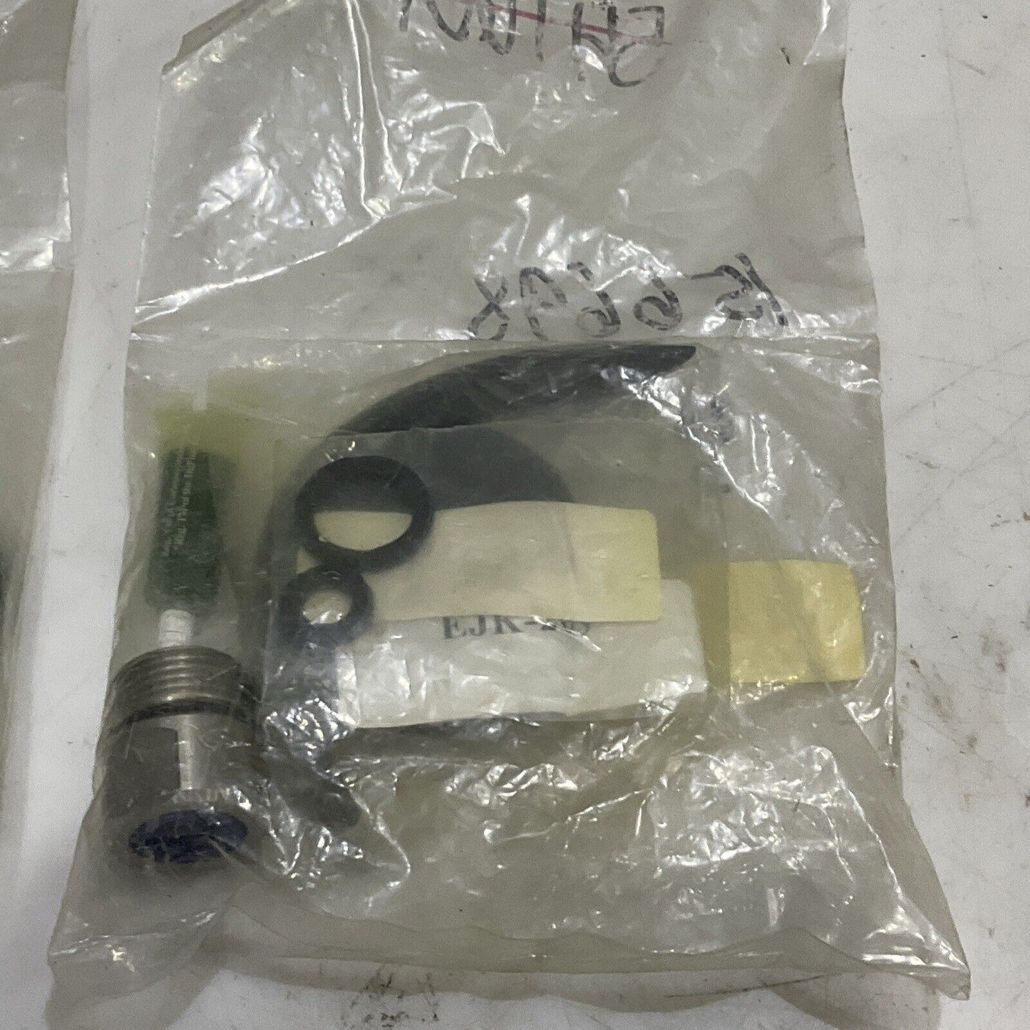 NORGREN 0201L3 541601 2.50B X 12 CYLINDER REPAIR KIT LOT OF 2 U4M