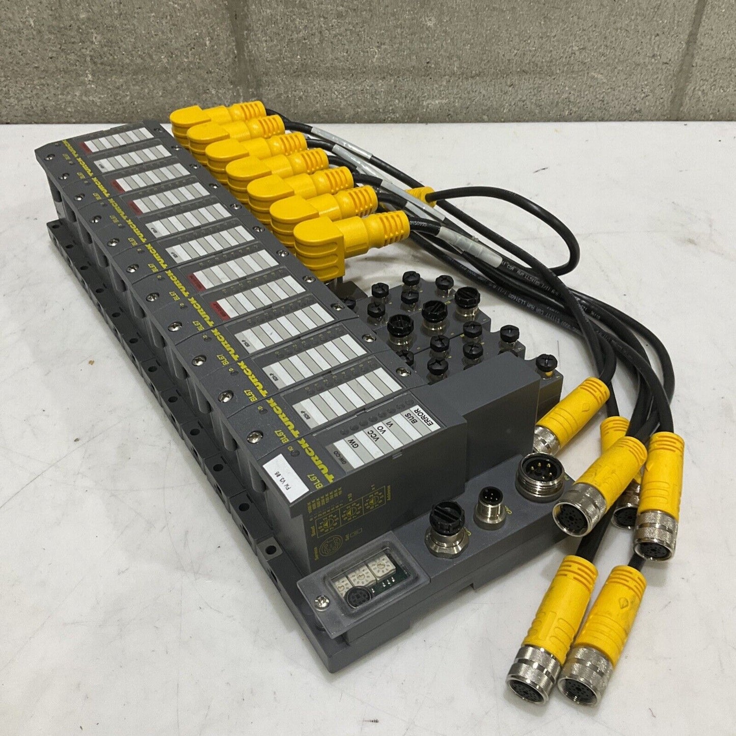 TURCK 165K100 BL67 TW-CO 8DI-P 8DO-0,5A-P BL67-B-4M12-P CANOPEN ASSEMBLY U3S