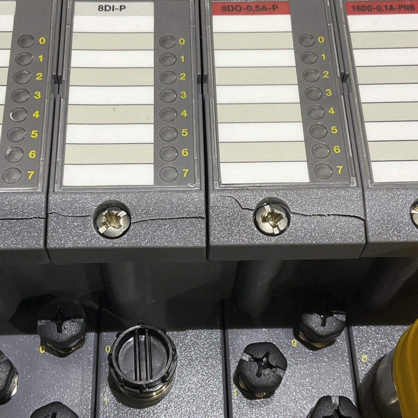 TURCK 165K100 BL67 TW-CO 8DI-P 8DO-0,5A-P BL67-B-4M12-P CANOPEN ASSEMBLY U3S