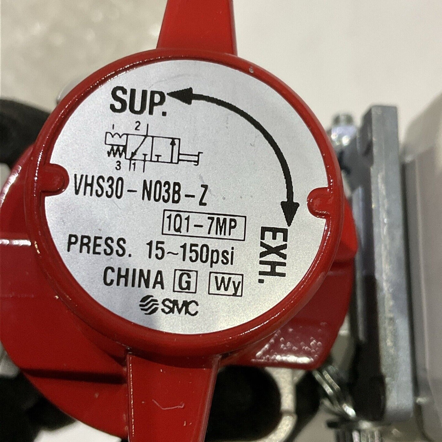 SMC AC30-E3T003 PNEUMATIC PRESSURE REGULATOR U4M