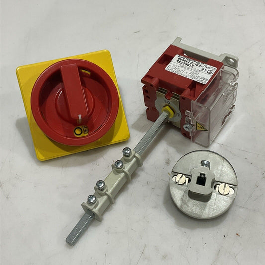 EEC AEG 31990755 E D1-3D 3 SD8-RG EMERGENCY DISCONNECT SWITCH U4M