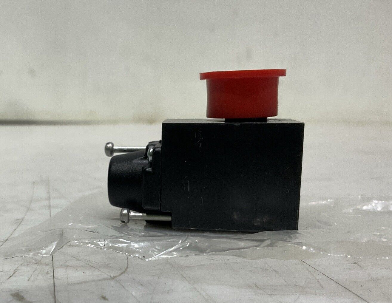 NUMATICS 236-115B 24VDC SOLENOID VALVE 554