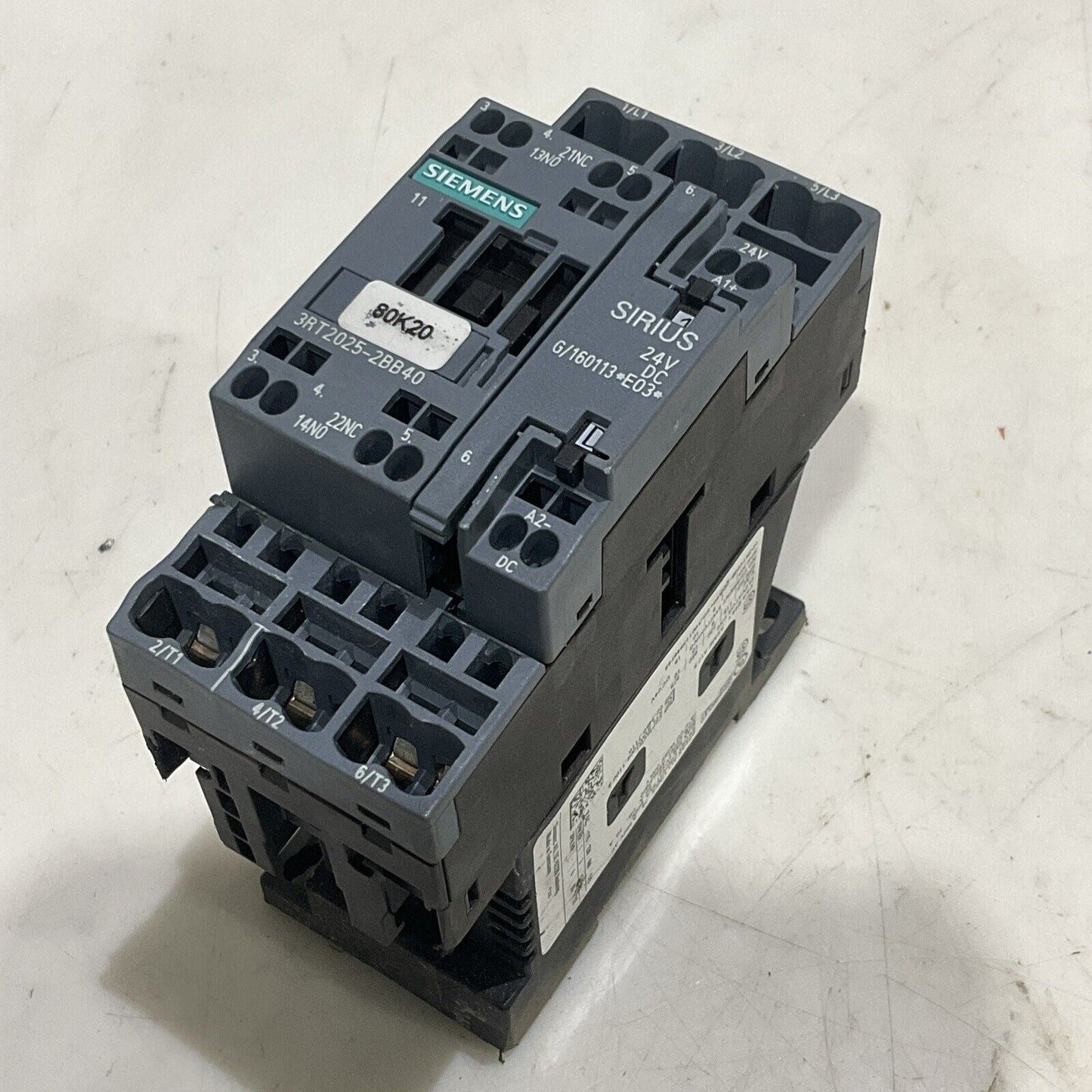 SIEMENS 3RT2025-2BB40 MOTOR STARTER POWER CONTACTOR U4M