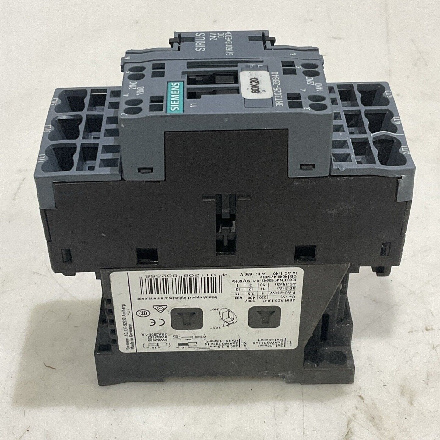 SIEMENS 3RT2025-2BB40 MOTOR STARTER POWER CONTACTOR U4M