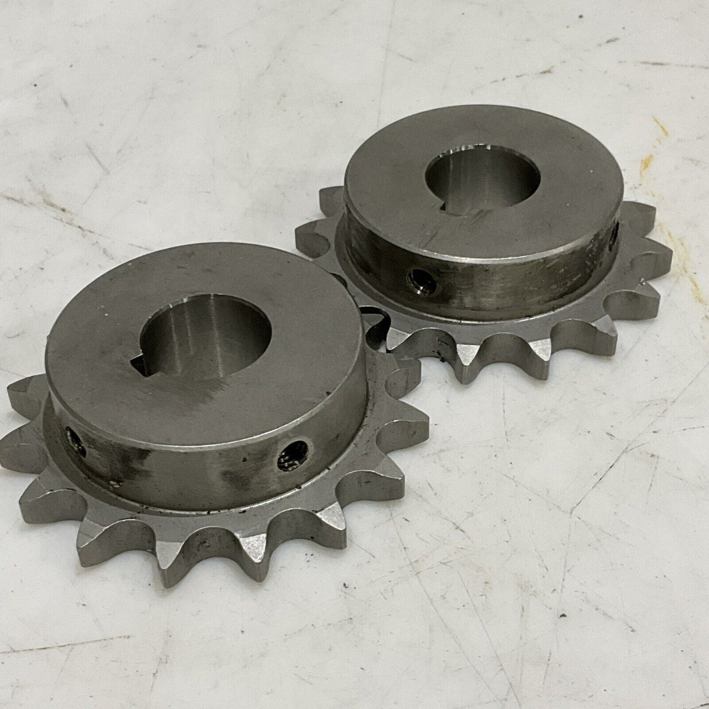 MARTIN 50B16SS SPROCKET & GEAR 16 TEETH 1-1/8” ID LOT OF 2 U4M