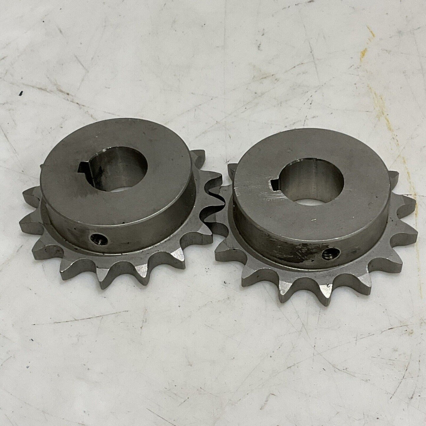 MARTIN 50B16SS SPROCKET & GEAR 16 TEETH 1-1/8” ID LOT OF 2 U4M