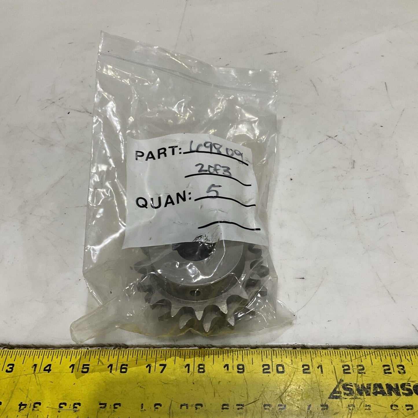 MARTIN 50B16SS SPROCKET & GEAR 16 TEETH 1-1/8” ID LOT OF 2 U4M
