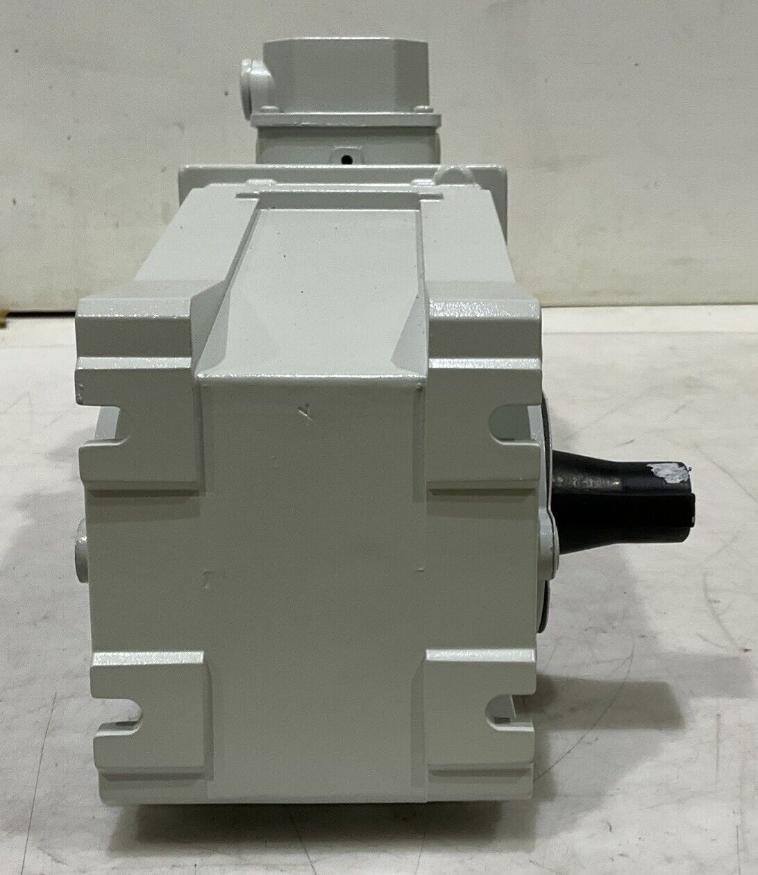 LENZE GKR04-2M VBR 071C42 MDEMAXX 071-42 GEAR MOTOR U3S