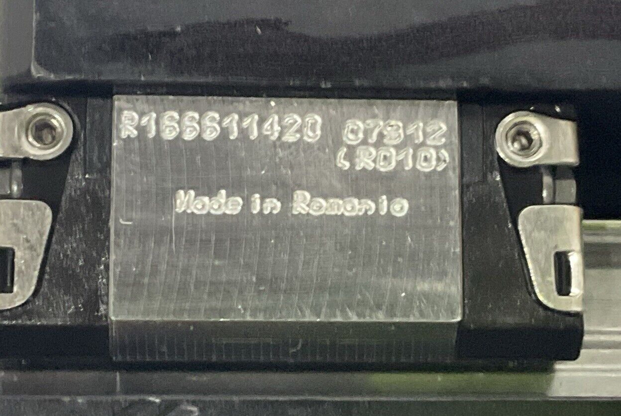 MACRON 10763B01 GRIPPER A DUAL RAIL SCREW TABLE ACTUATOR U3S