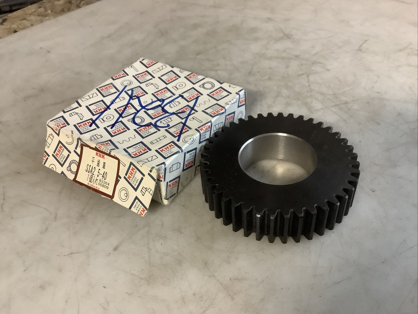KHK SSA2.5-40 SPUR GEAR HHH