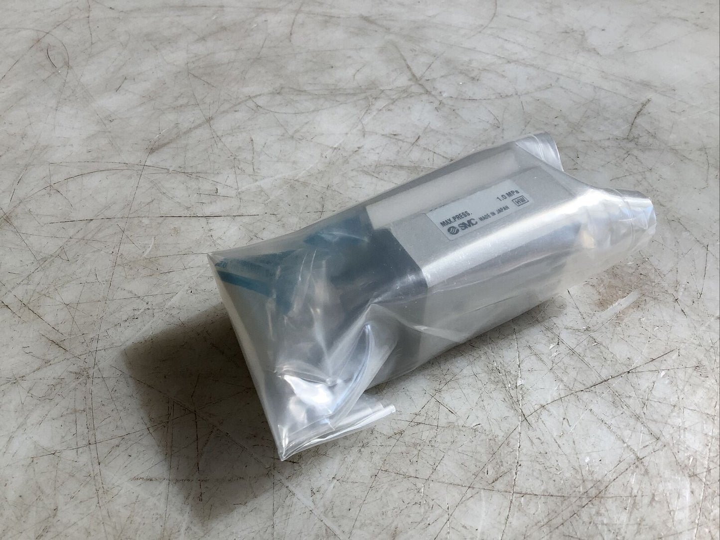 SMC CDQ2L20-15DM COMPACT CYLINDER HHH