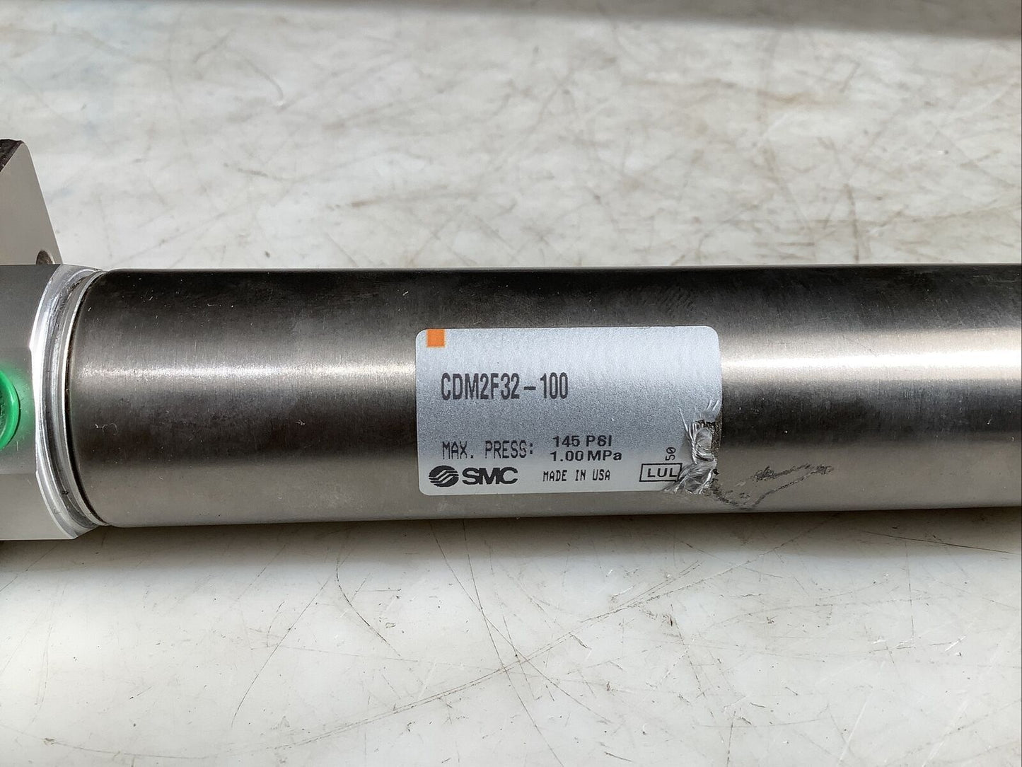 SMC CDM2F32-100 ROUND BODY CYLINDER HHH
