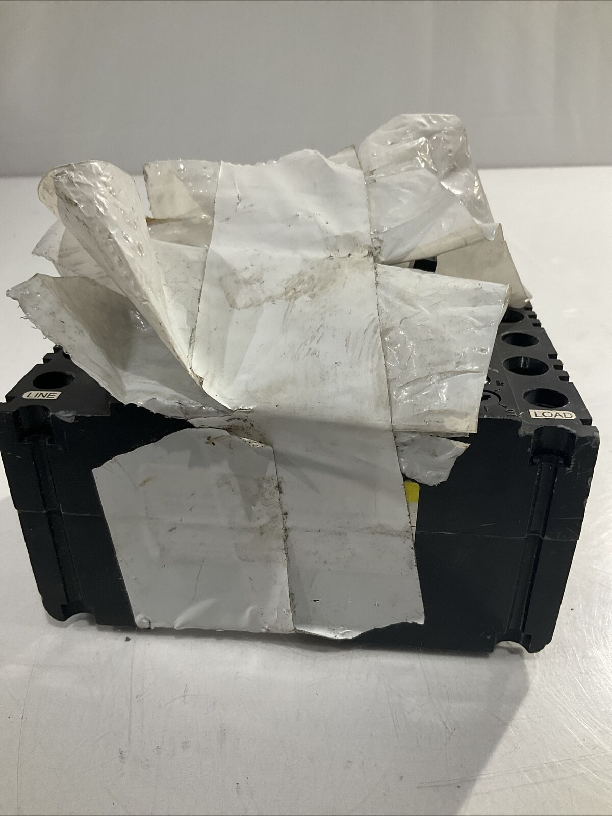 MAG- GARD  FHP360031M ADJUSTABLE  INSTANTANEOUS TRIP  CIRCUIT BREAKER  U4M