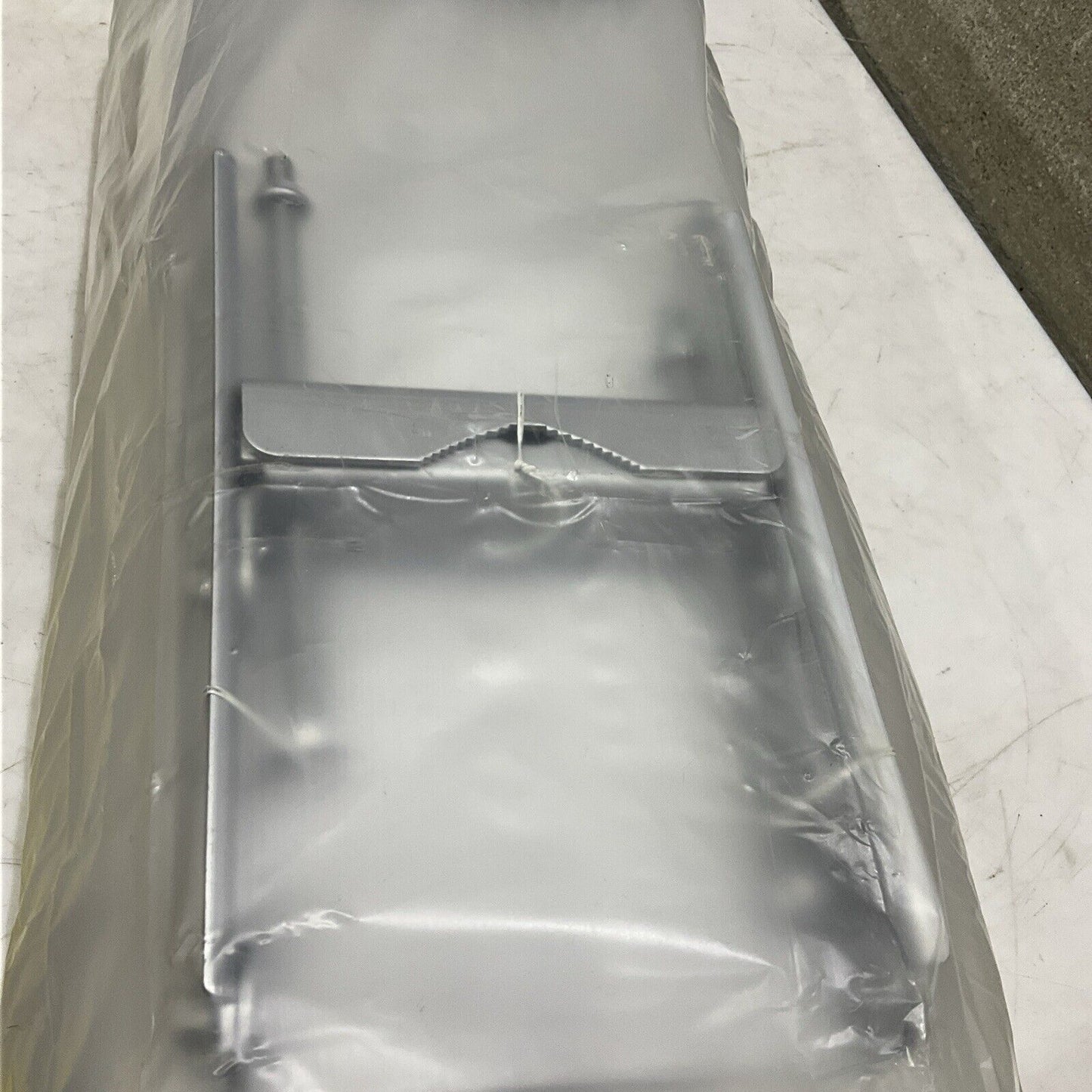 CAMBIUM NETWORK N009045D001A 13 dBi GAIN SECTOR ANTENNA 900 MHZ 65 DEGREE G7T