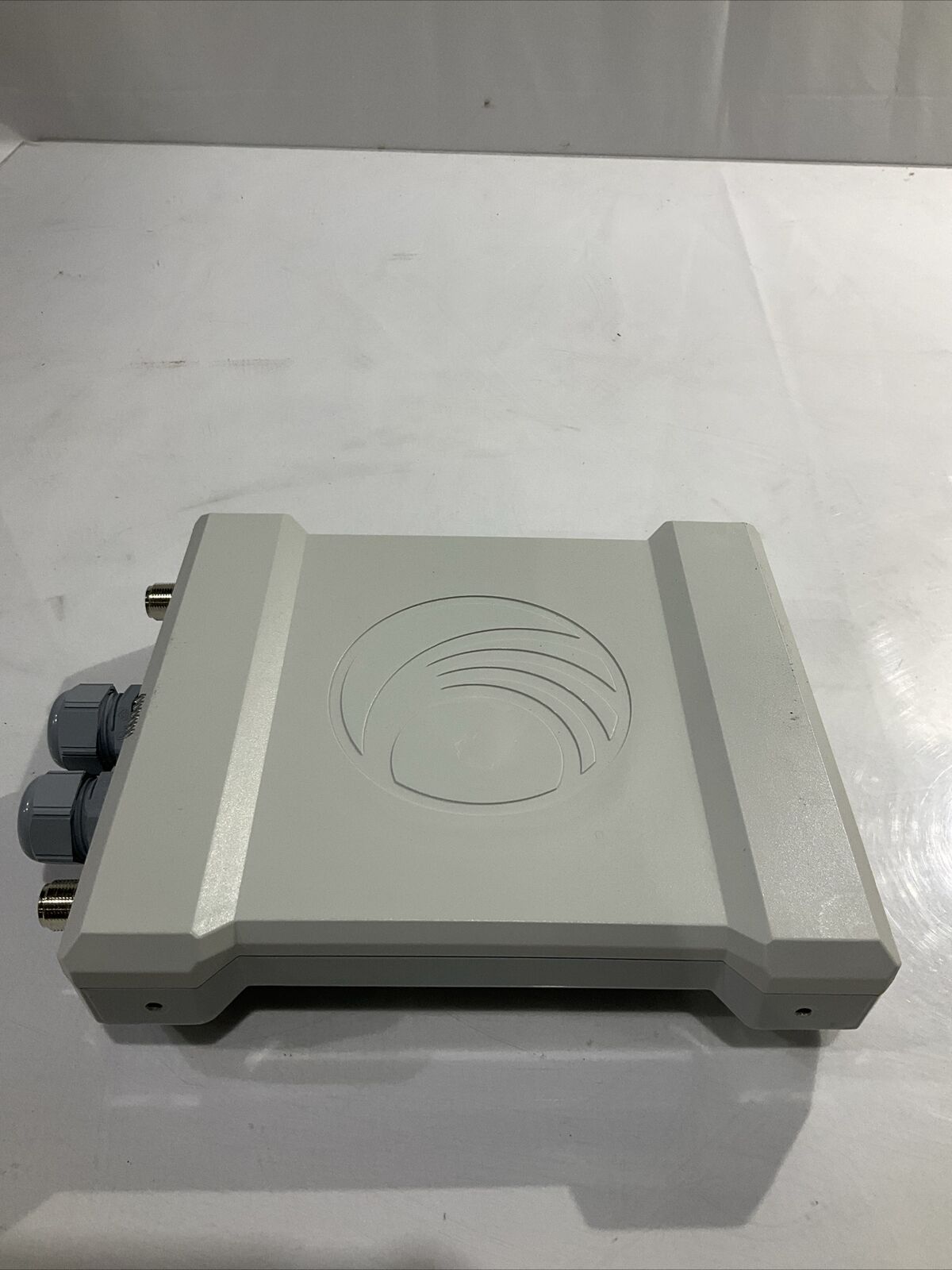 CAMBIUM NETWORKS C054045A012A 5.7 GHZ OFDM MINO AP RADIO G7T