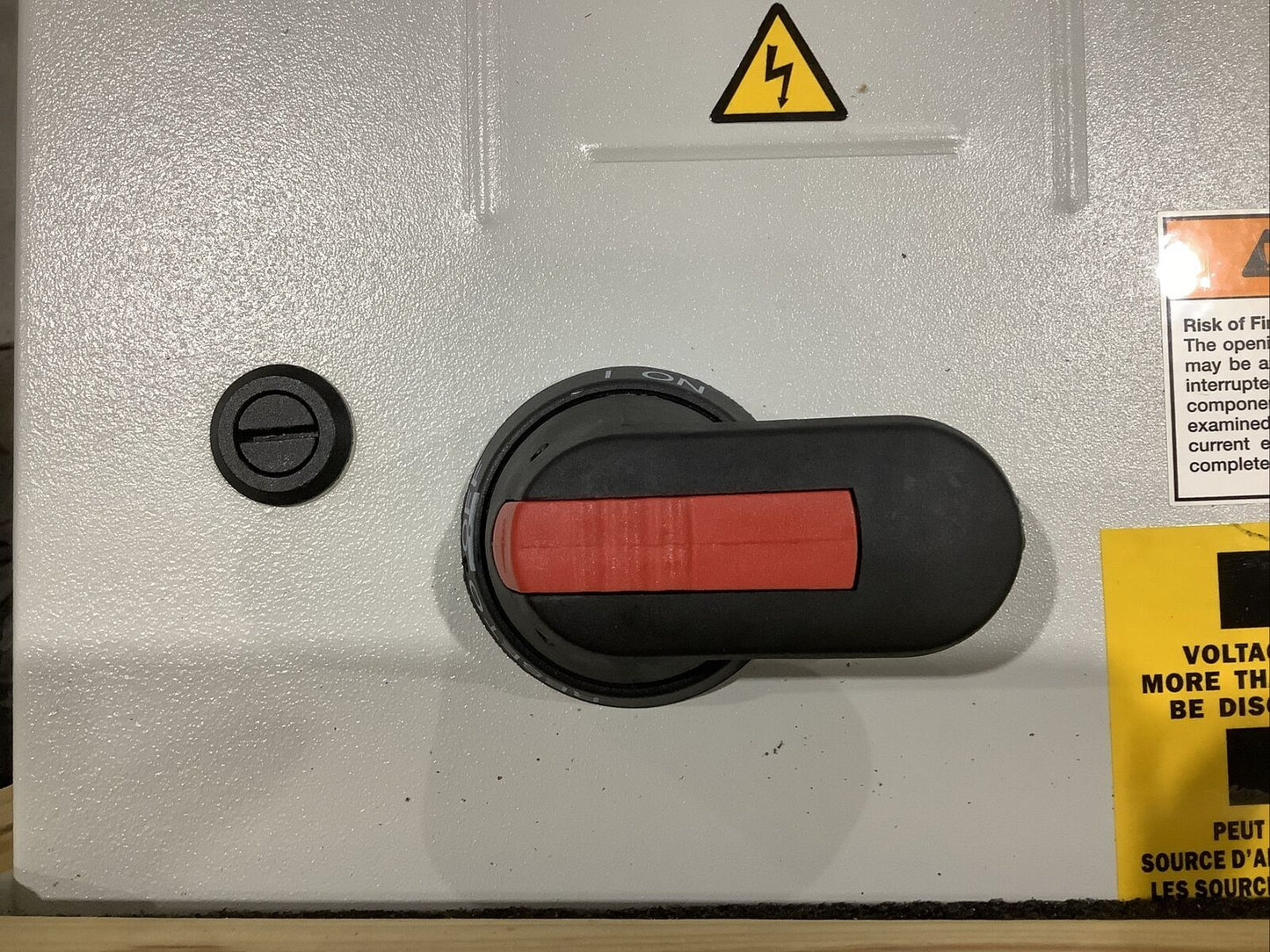 ABB ACH550-BC-015A-4+B055 HVAC DRIVE 10HP 7.5KW 380-480V 15.4A