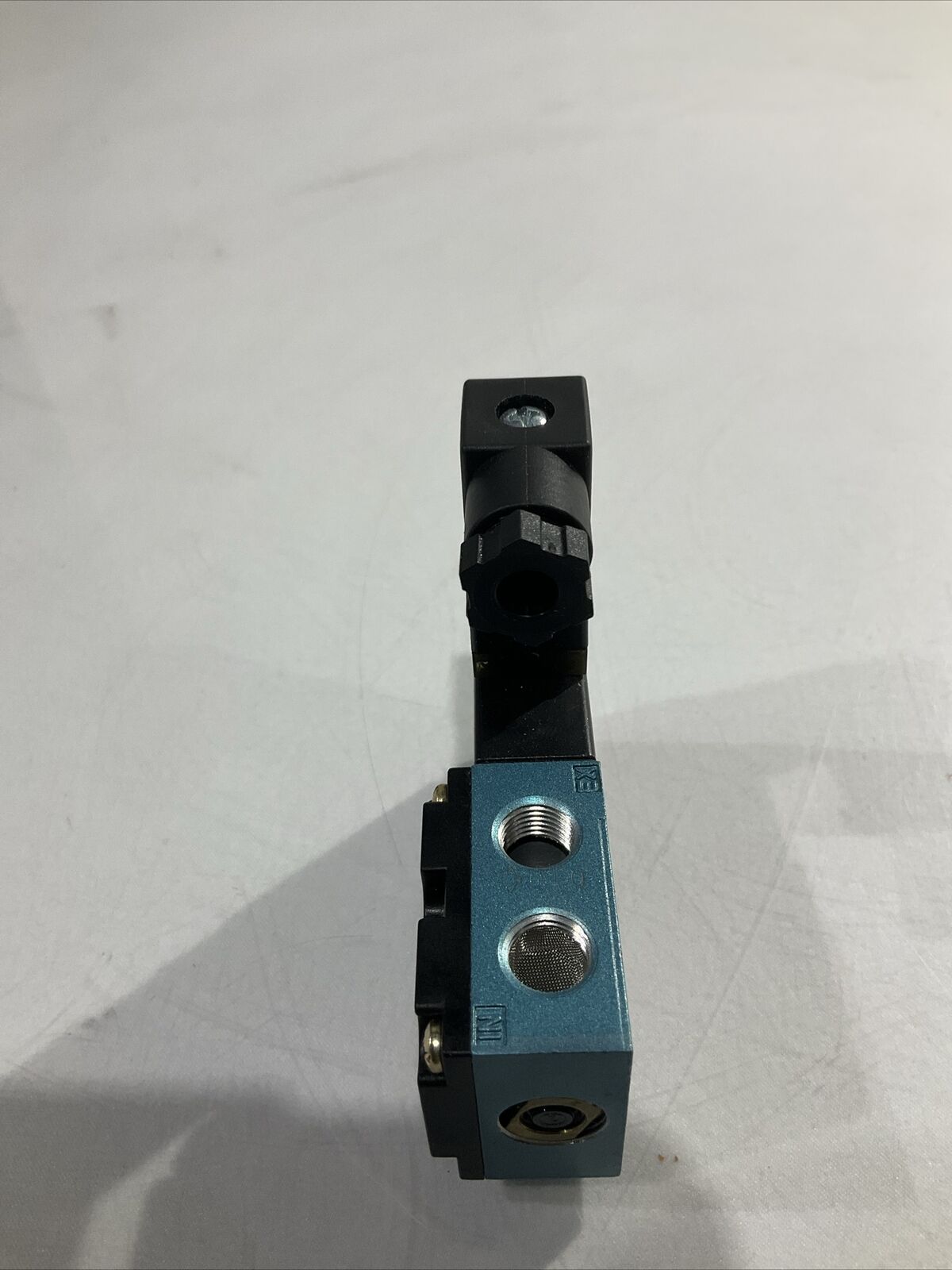 MAC 46A-AA1-JDE0-1KA PNEUMATIC SOLENOID VALVE 24 VDC 1.8 W U3S