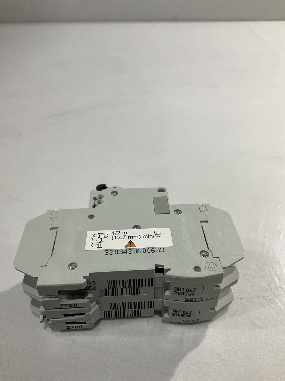 SCHNEIDER  ELECTRIC  60163 CIRCUIT BREAKER   120V   U3S