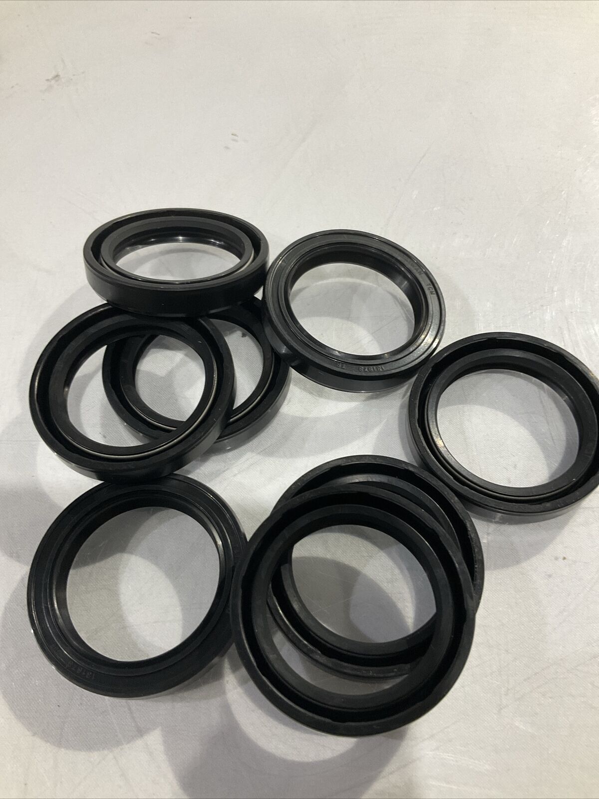 FREUDENBERG  0075004075  RADIAL  SHAFT  SEAL QTY8  U3S