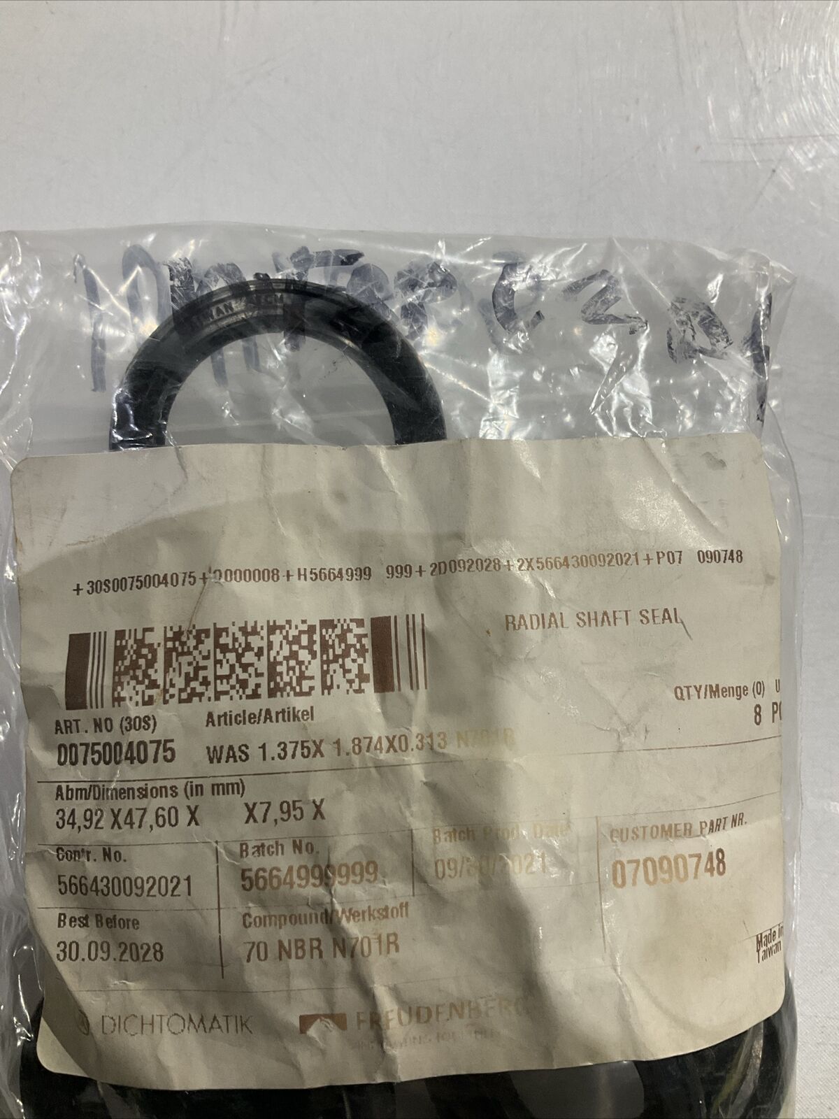 FREUDENBERG  0075004075  RADIAL  SHAFT  SEAL QTY8  U3S