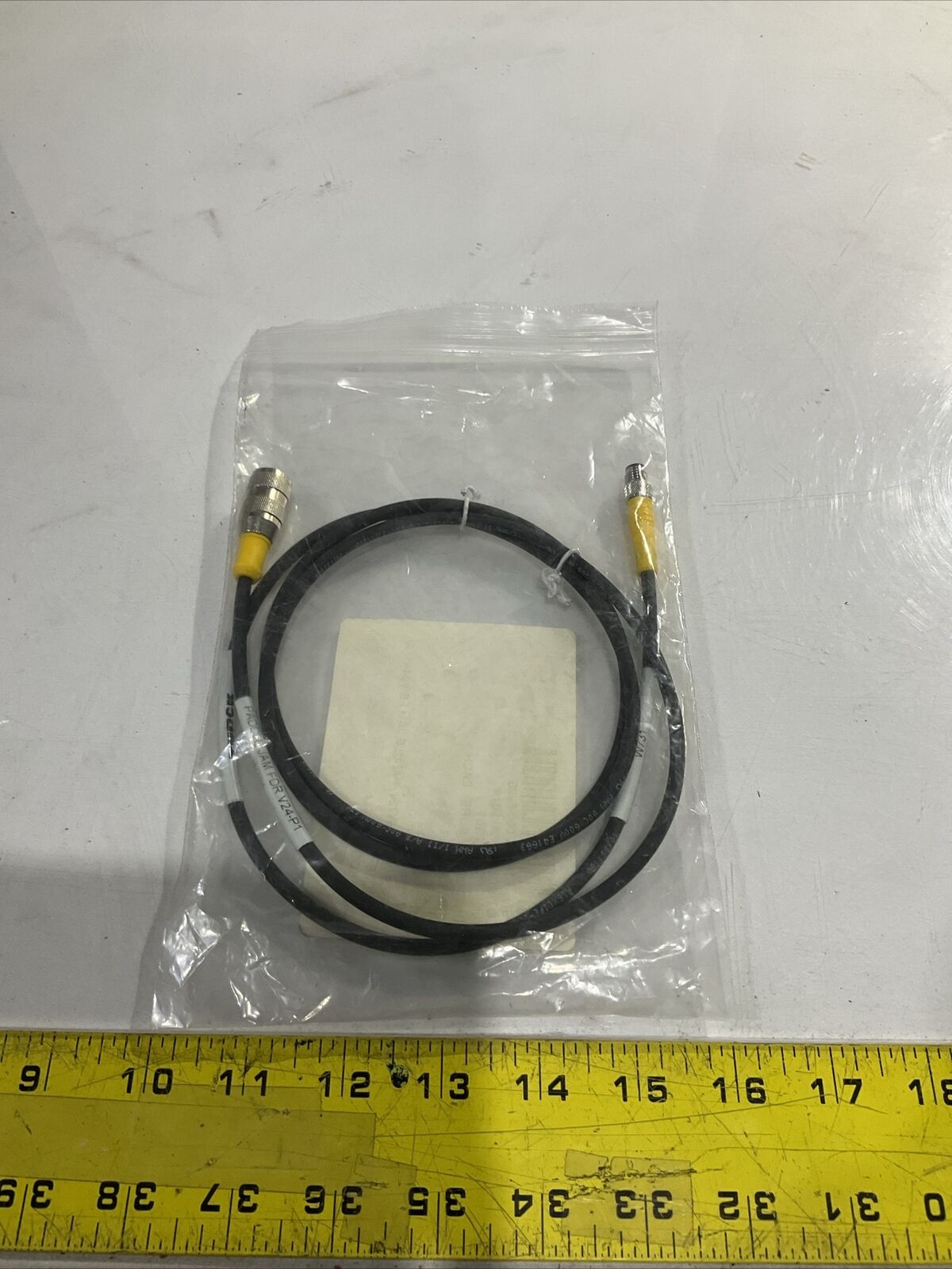 TURCK  174K244G01  CABLE ASSY  W731 PADDLE JAM FE-V24   U3S