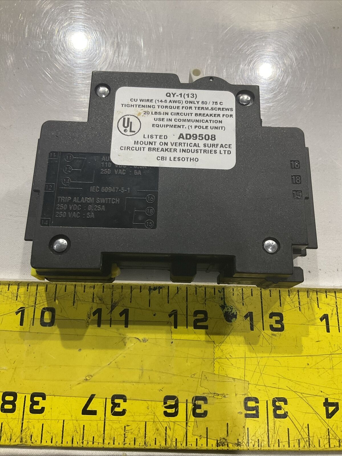 CBI QY-1(13) 8A AD9508 99262661908 CIRCUIT BREAKER   80V U3S