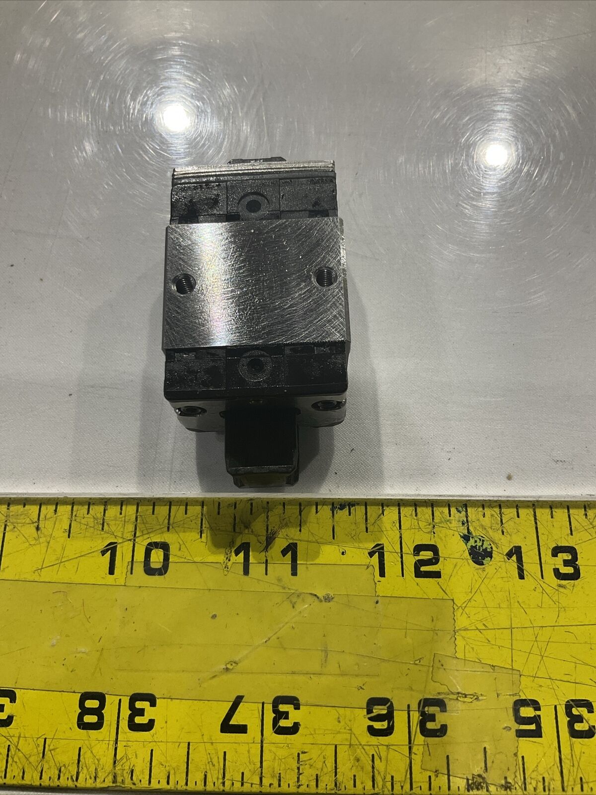 REXROTH BOSCH GROUP   R021M10692 RUNNER BLOCK LOT  OF 2 U3S