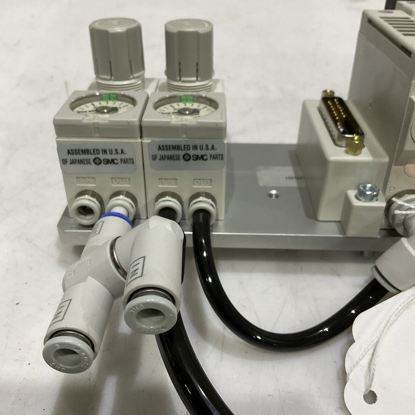 SMC VQ1201N-5 ARM10F2-08G-Z ARM10F0-005-Z PNEUMATIC MANIFOLD U3S