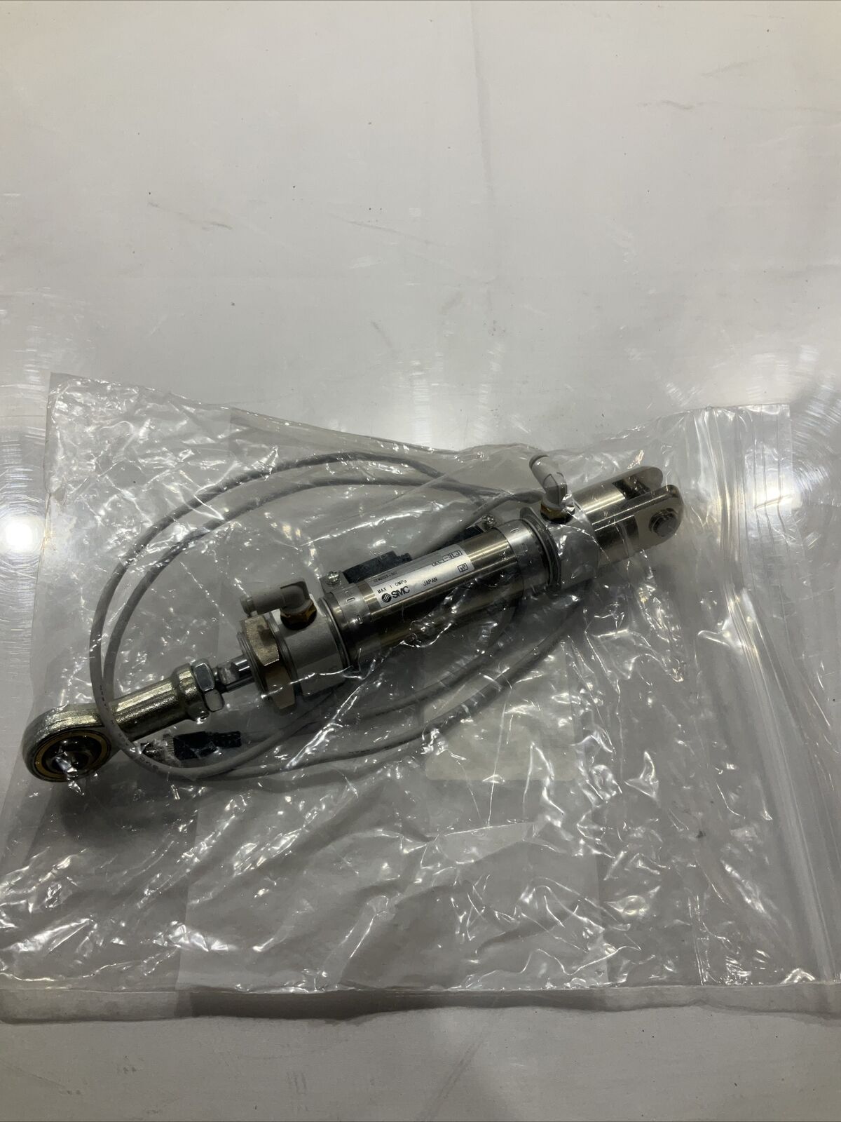 ADI SMC CDM2D25-50Z CC21-DMSO104 CYLINDER ASSY, UNIVERSAL  LOT OF 2  U3S