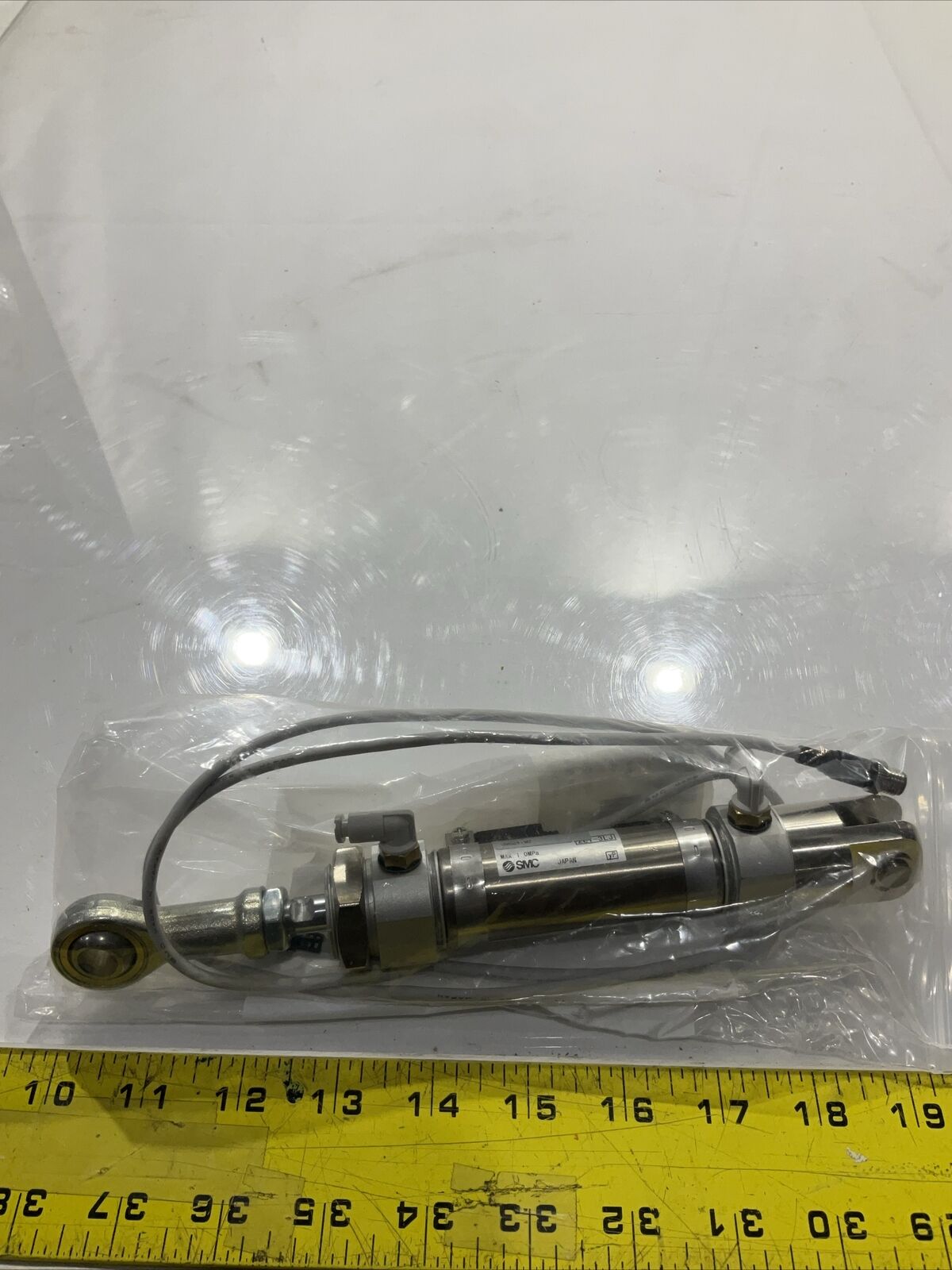 ADI SMC CDM2D25-50Z CC21-DMSO104 CYLINDER ASSY, UNIVERSAL  LOT OF 2  U3S