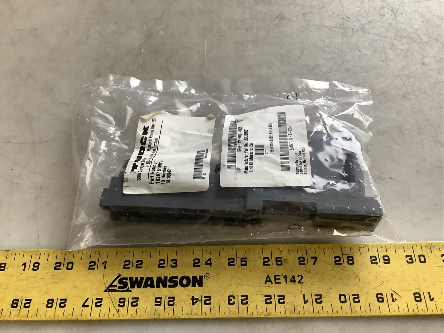 TURCK BL67-B-4M12-P MODULE BASE U3S