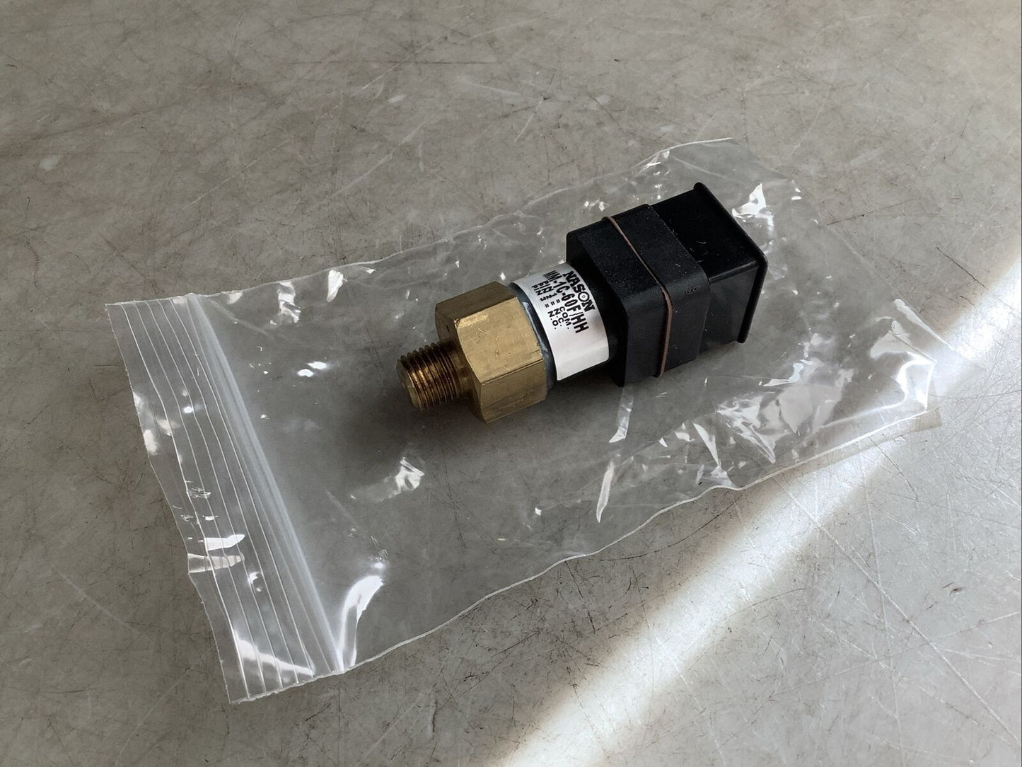 NASON MM-1C-60F/HH PRESSURE SWITCH FALLING SET POINT 60PSI U3S