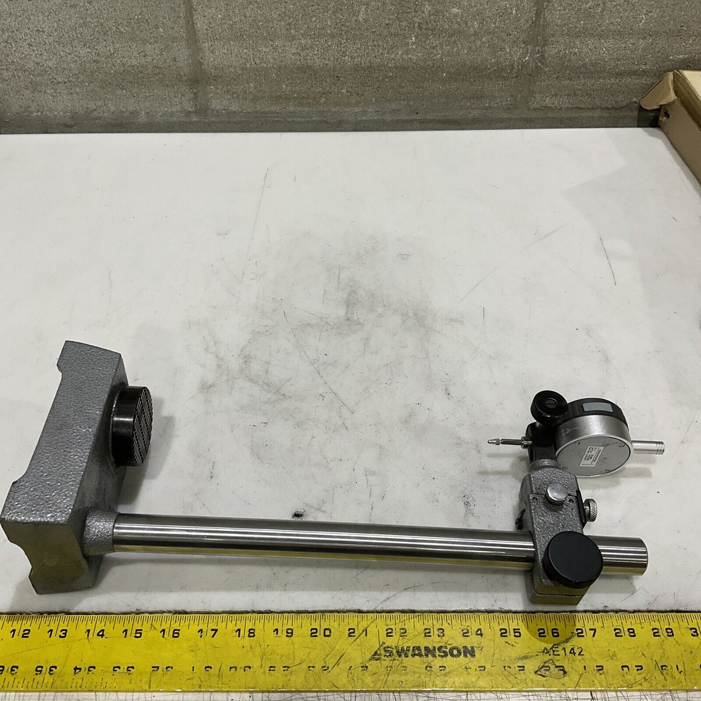 SPI DG-002 DELUXE DIAL INDICATOR GAGE ASSEMBLY S8M