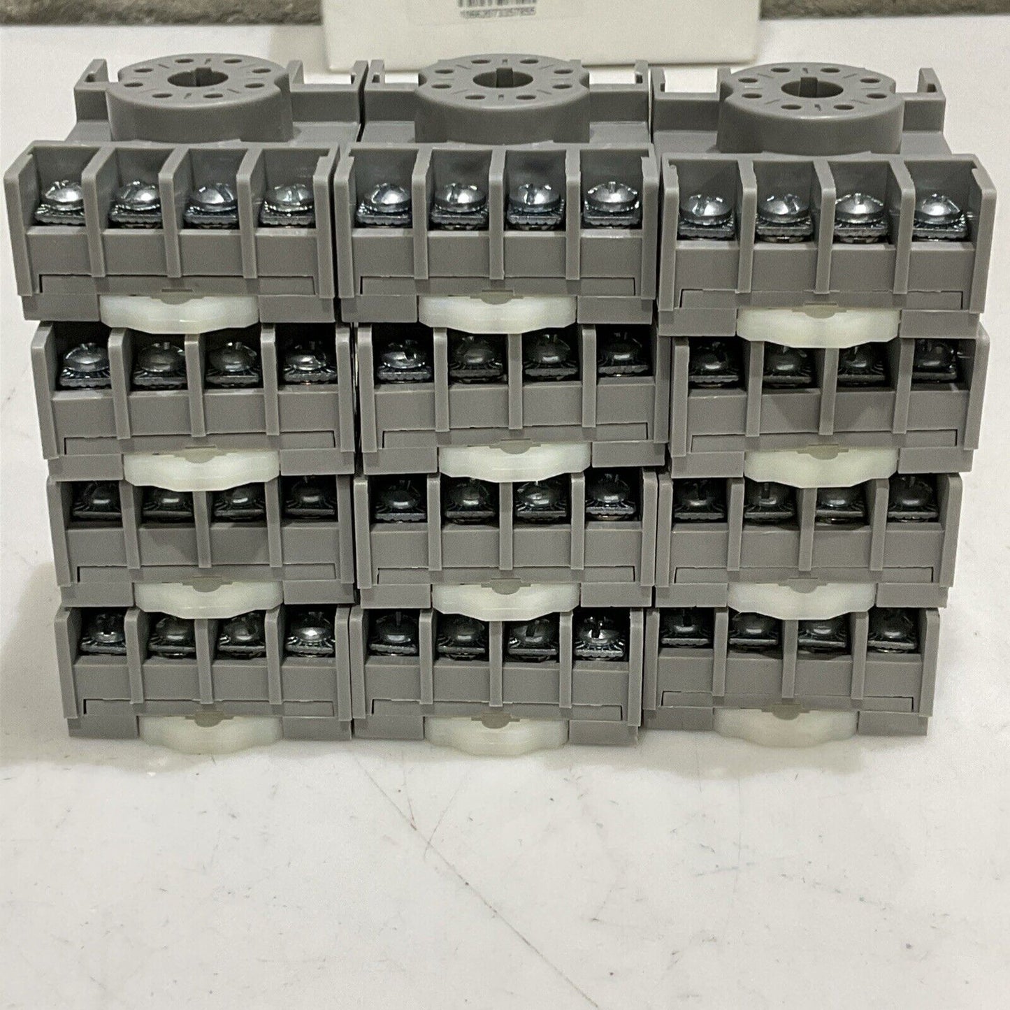 AB ALLEN BRADLEY 700-HN125 RELAY BASE SER A 10A 600V 8-PIN SOCKET LOT OF 12 G7T