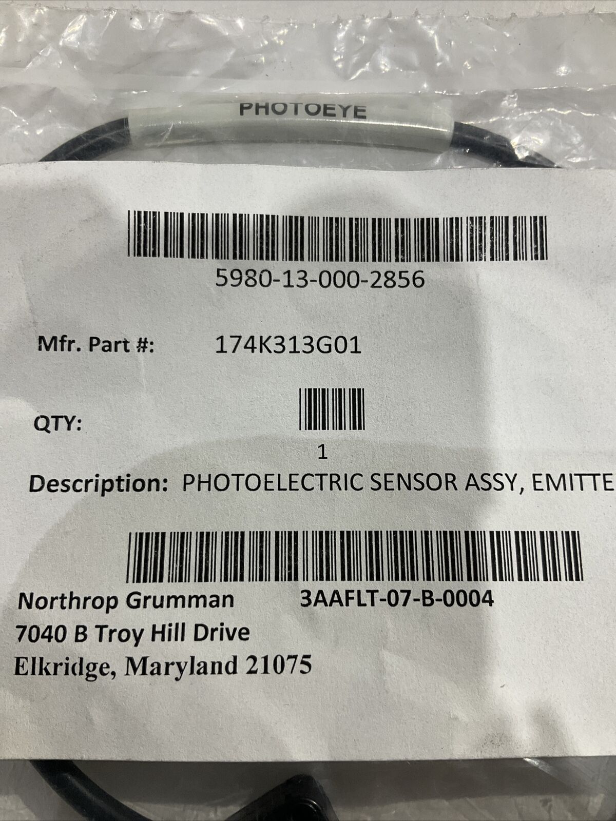 OMRON  E3ZT81J0SRL-U1 PHOTOELECTRIC SENSOR  ASSY ,  EMITTER  LOT OF 2  U3S