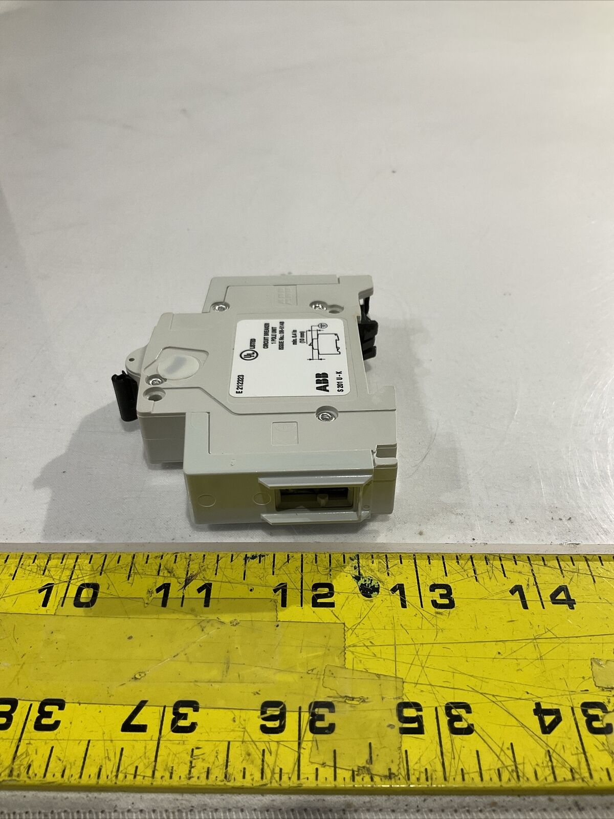 ABB S201UK4A E212323 K4A CIRCUIT BREAKER 240V U3S