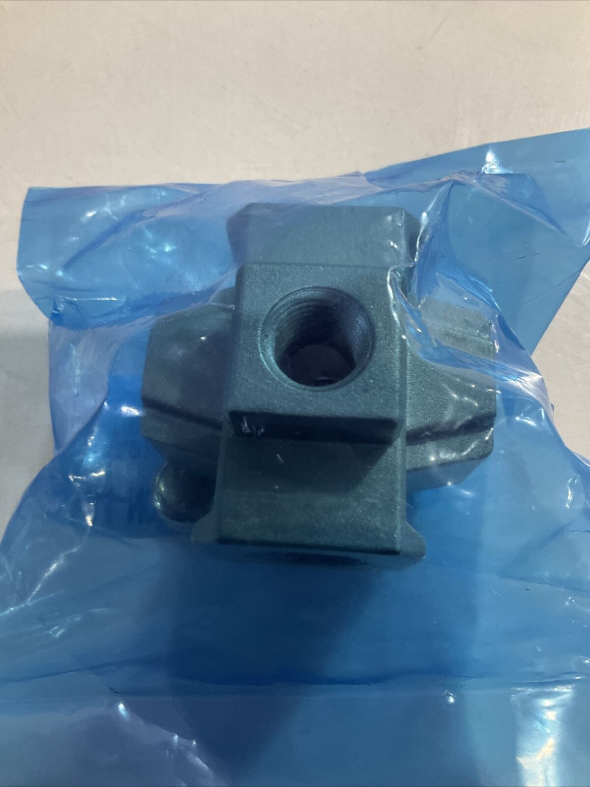 SMC  Y34-N02  VACUUM  REGULATOR   U3S