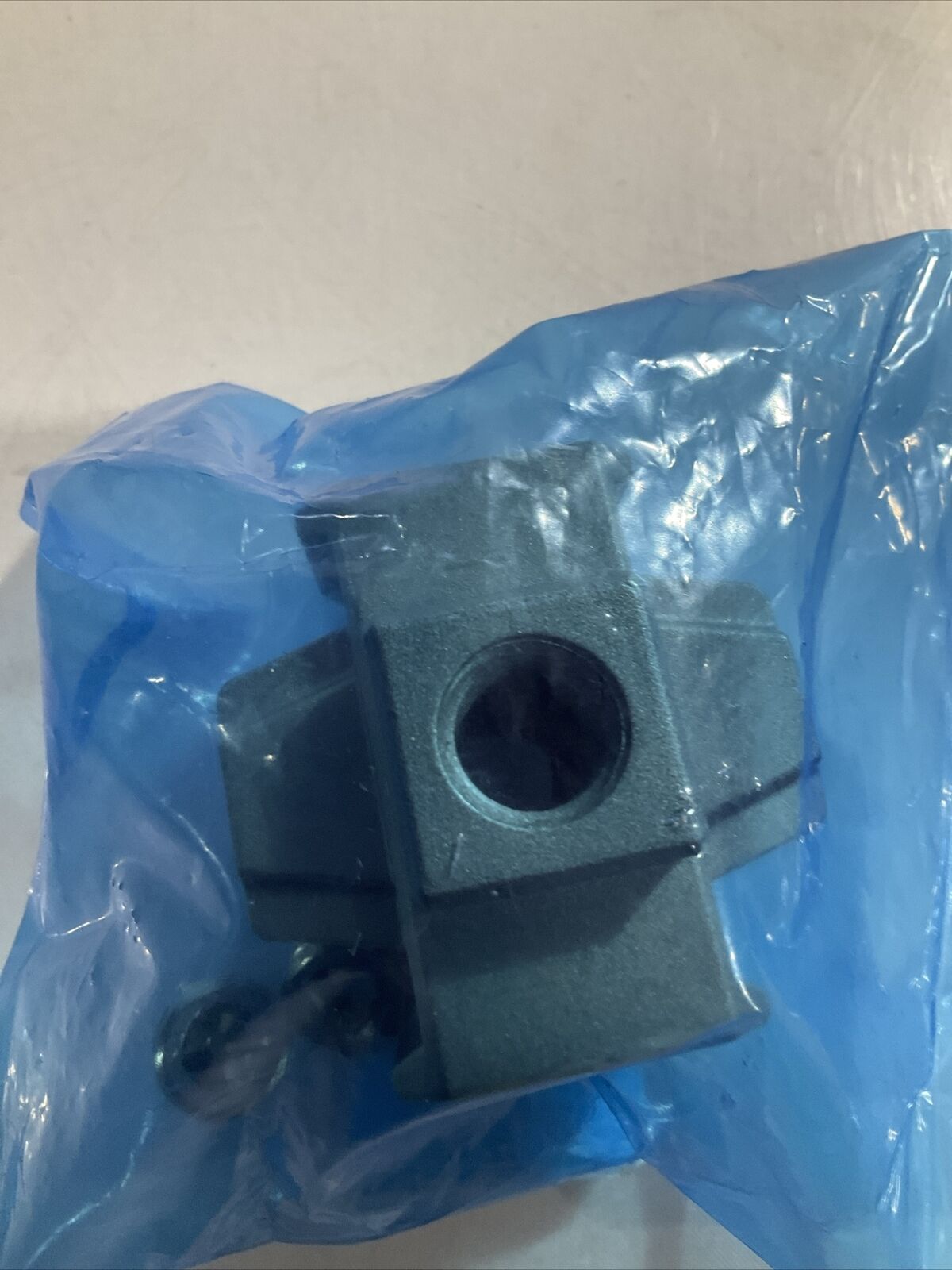 SMC  Y34-N02  VACUUM  REGULATOR   U3S