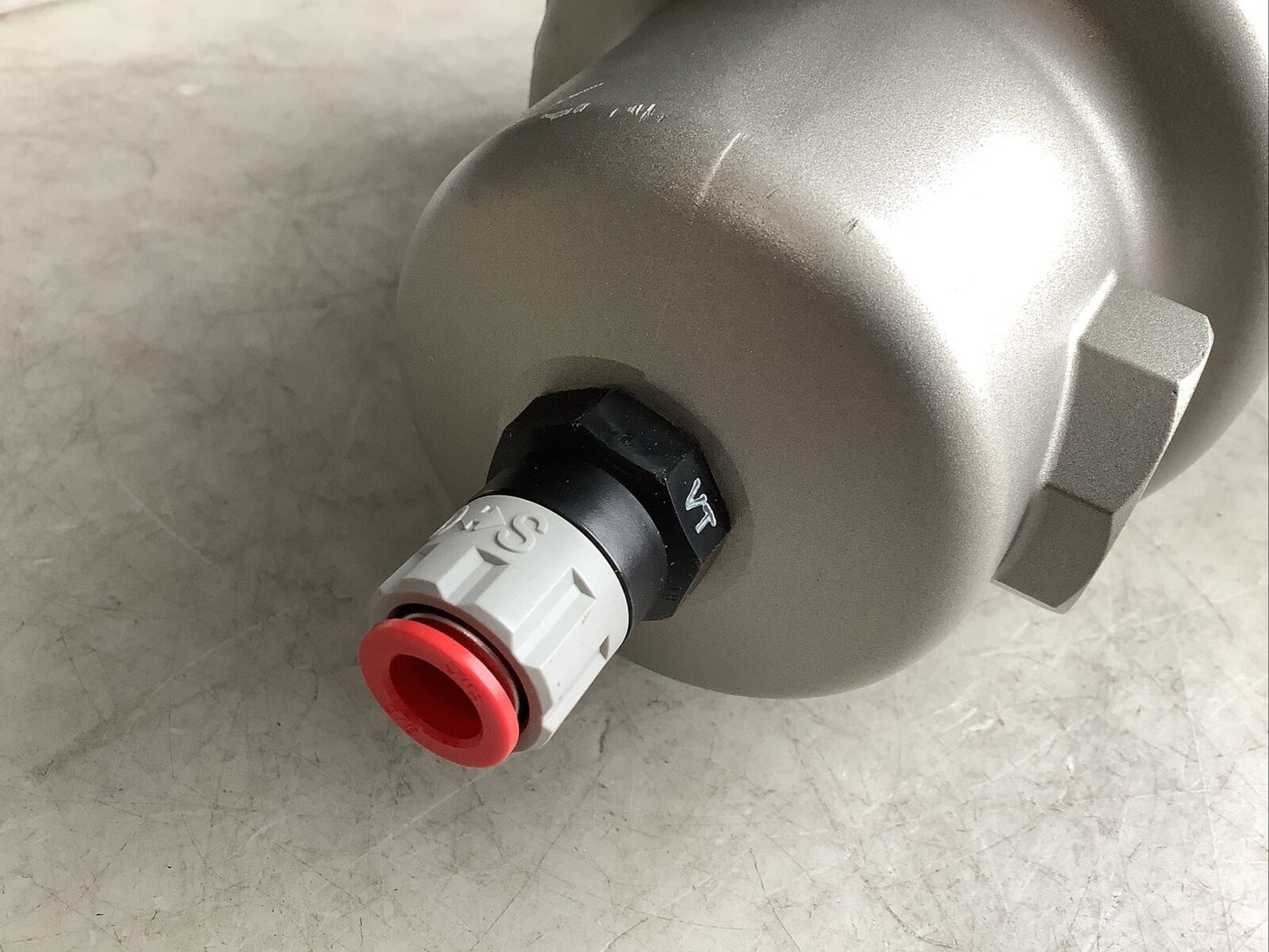 SMC AFF22C-N06BC-T MAIN LINE AIR FILTER 3/4IN NPT U3S