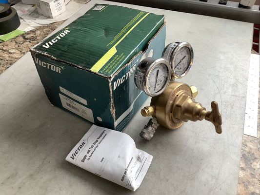 VICTOR 0781-0532 SR450D-346 REGULATOR 5/8IN-18 LH F 125PSIG