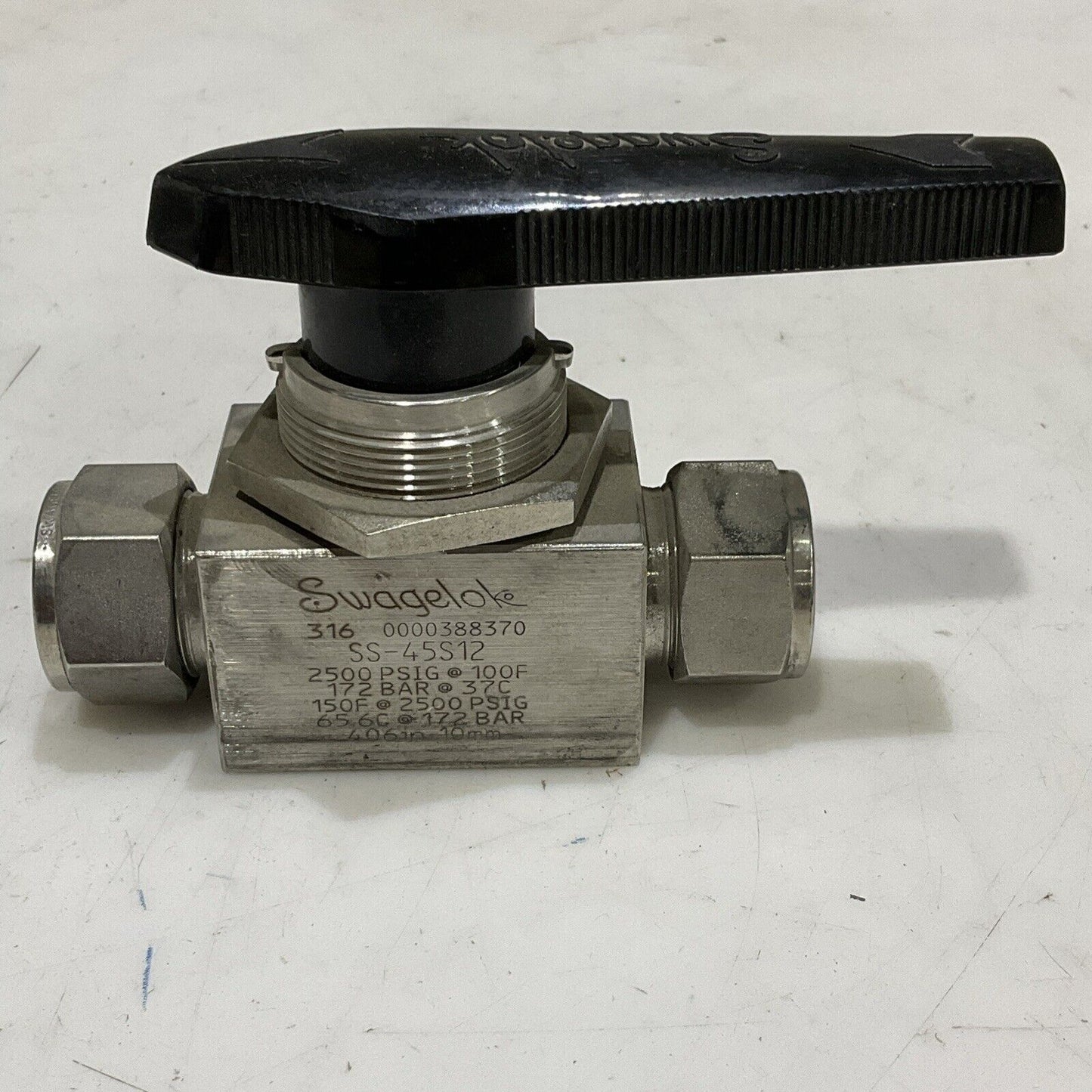 SWAGELOK SS-45S12 HIGH PRESSURE VALVE 2500 PSIG 172 BAR G7T