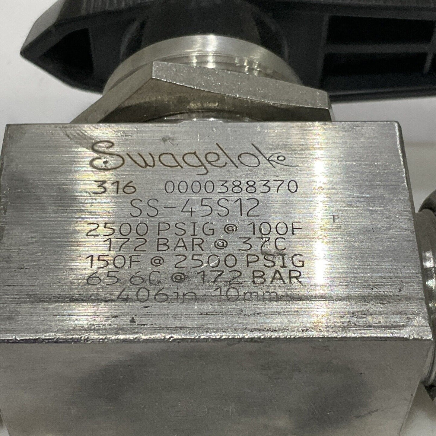 SWAGELOK SS-45S12 HIGH PRESSURE VALVE 2500 PSIG 172 BAR G7T