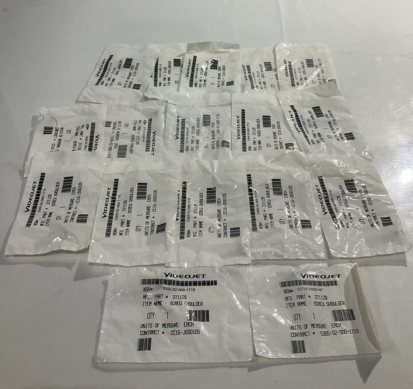 VIDEOJET 371128 SHOULDER SCREW LOT OF 17 U3S