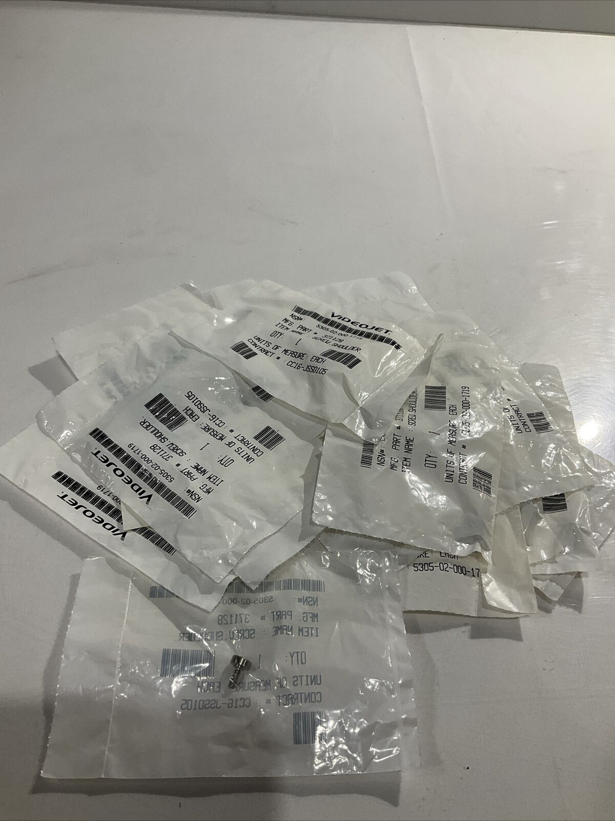 VIDEOJET 371128 SHOULDER SCREW LOT OF 17 U3S