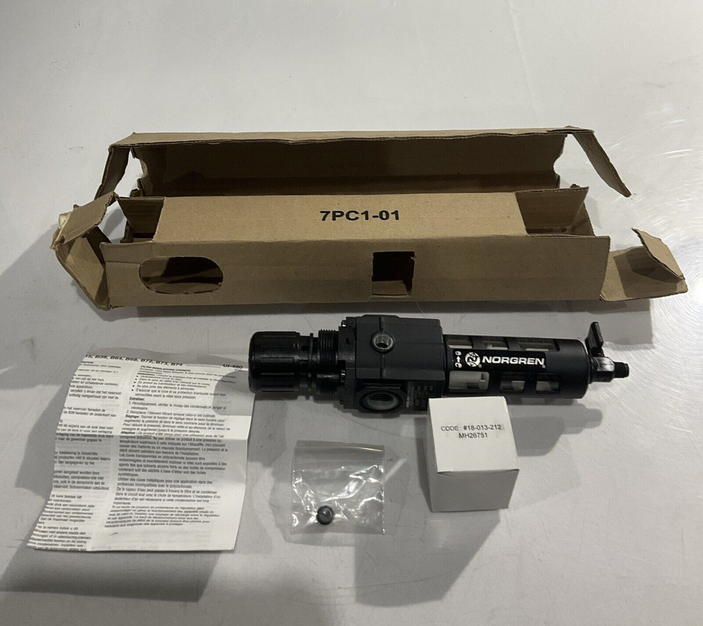 NORGREN  B72G-3AK-QW3-RMG PNEUMATIC FILTER/ REGULATOR 150 PSIG U3S