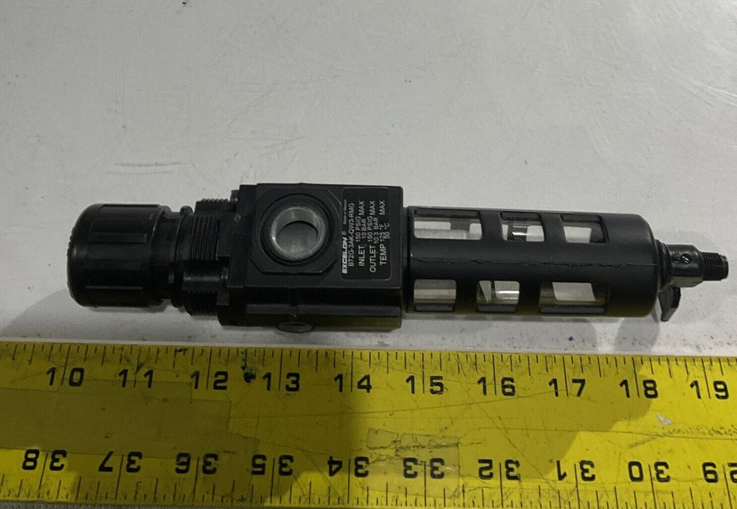 NORGREN  B72G-3AK-QW3-RMG PNEUMATIC FILTER/ REGULATOR 150 PSIG U3S